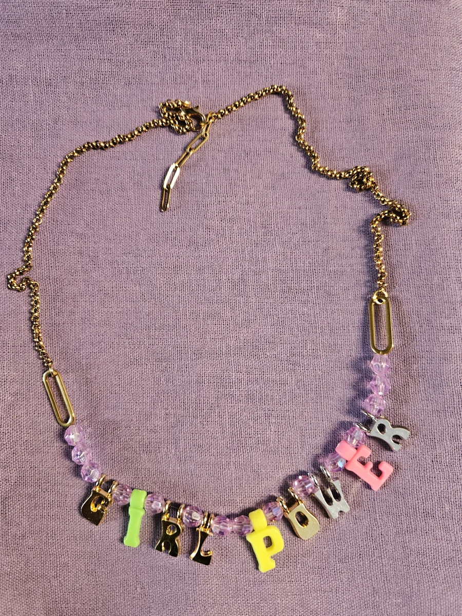 Collier "Girl Power"