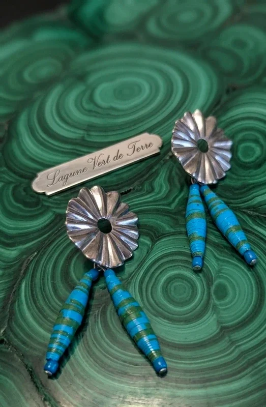 Boucles d'oreilles "Lagune vert de terre"
