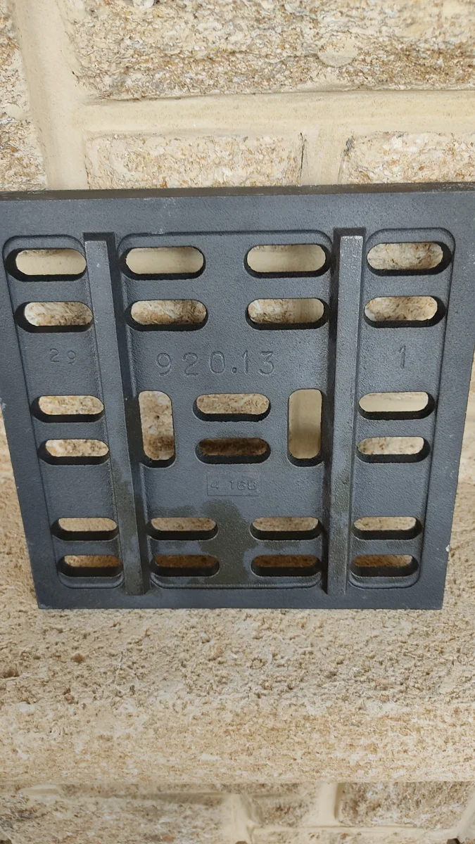 Demi-grille foyère pour insert PHILIPPE 920