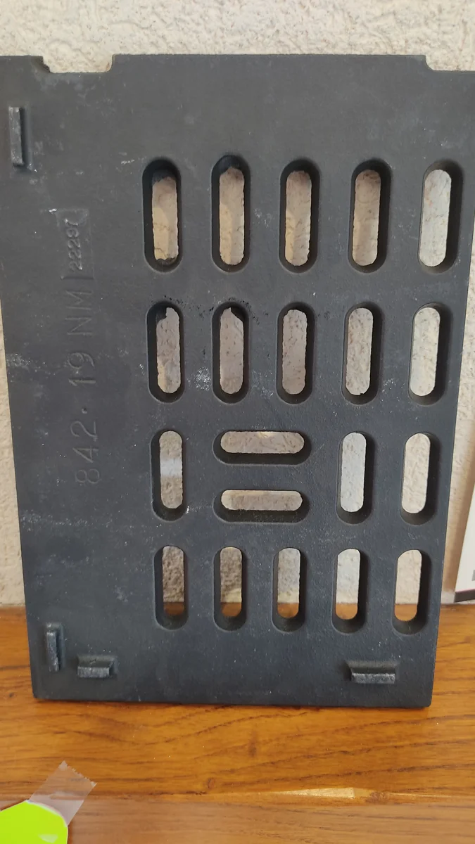 Demi-grille foyère (842-19 coté droit) pour insert PHILIPPE 842