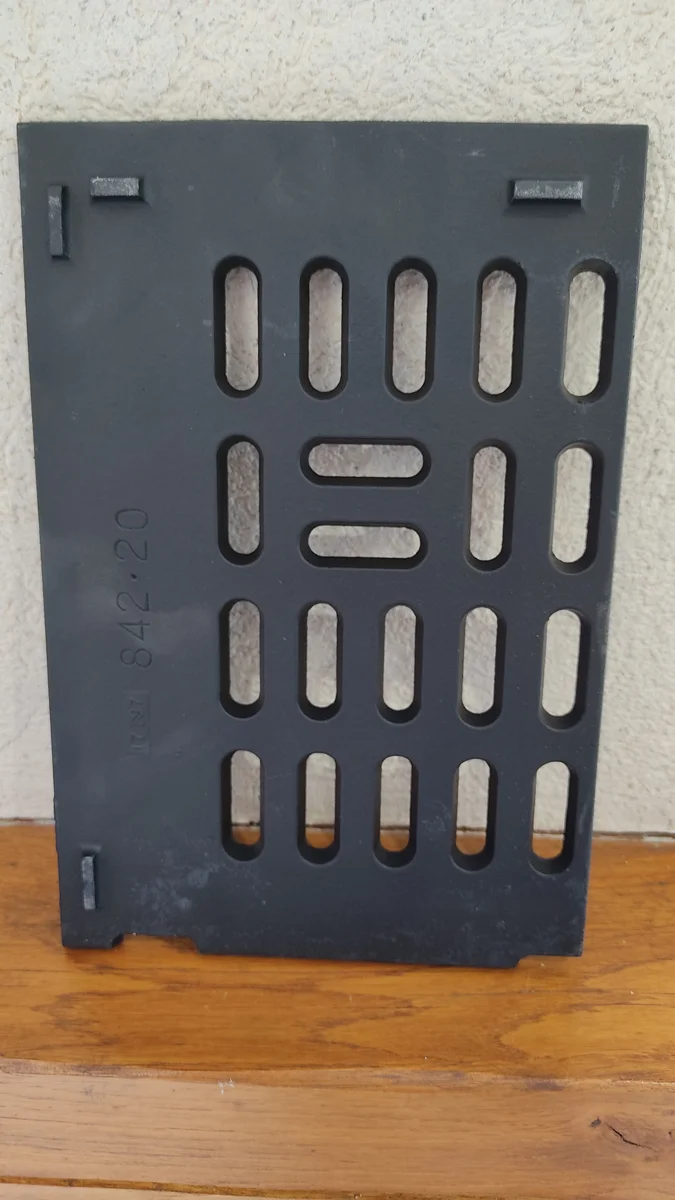 Demi-grille foyère (842-20 coté gauche) pour insert PHILIPPE 842